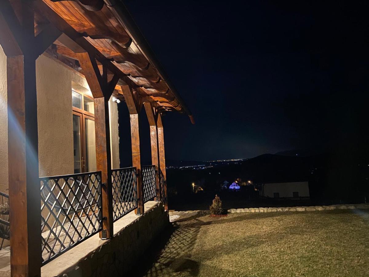 Top3 Zarnesti Exterior photo